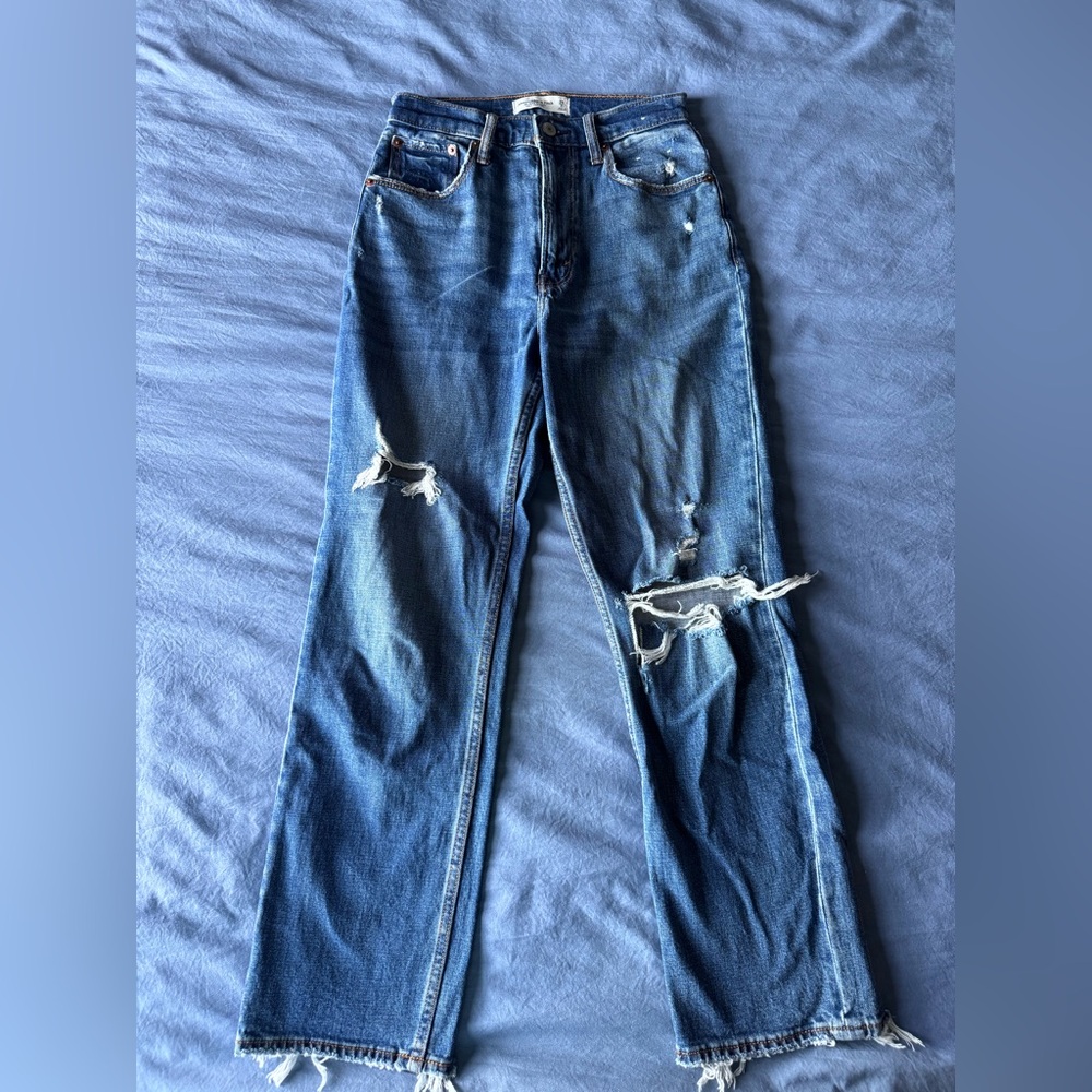 Abercrombie ankle straight jean 26